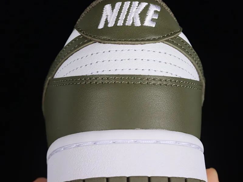 All Categories Nk SB Dunk Series Nk SB Dunk Low Low-top Sneakers Foreign Trade Version Nk Dunk Low Olive Green SB Smashed Backboard Fashion Casual Sneakers DD1503-120